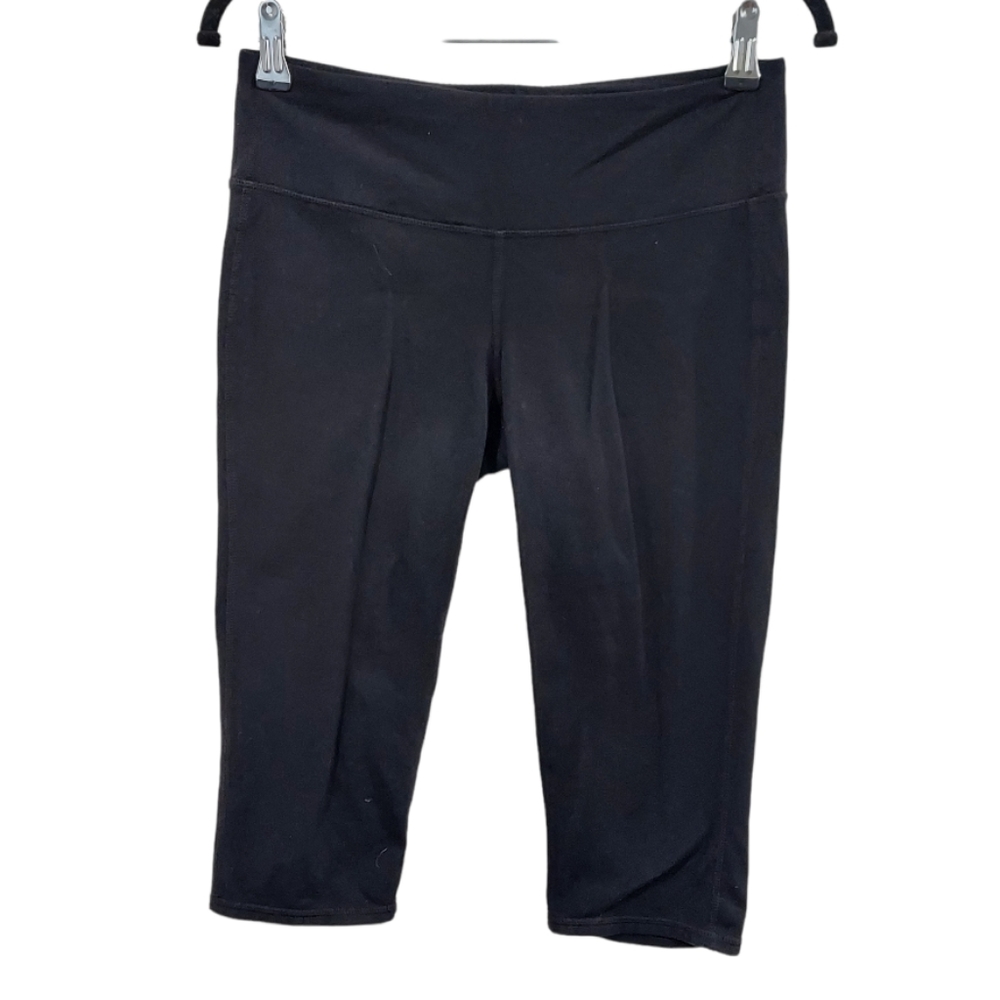 Athleta Quest Chaturanga Capri Leggings